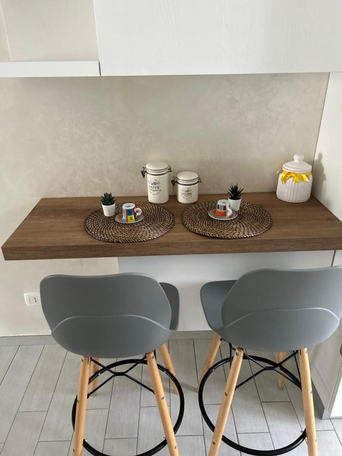 Appartement La Dimora Di Enea à Brindisi Extérieur photo
